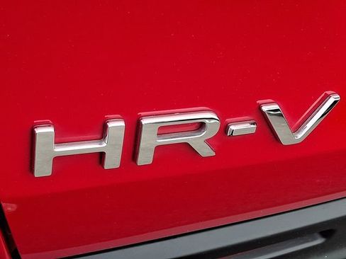 Certified 2024 Honda HR-V Sport image 30