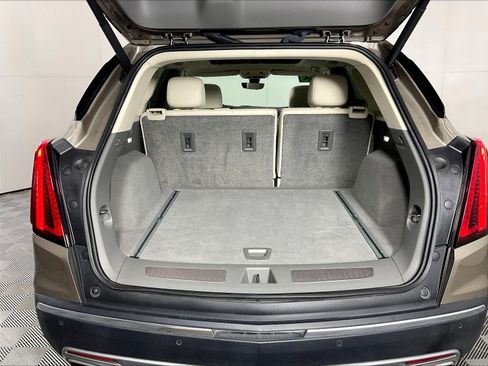Certified 2023 Cadillac XT5 Premium Luxury w/ Technology Package AWD/4WD image 38