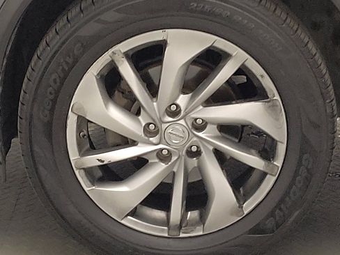 Used 2014 Nissan Rogue SL w/ SL Premium Package AWD/4WD image 31