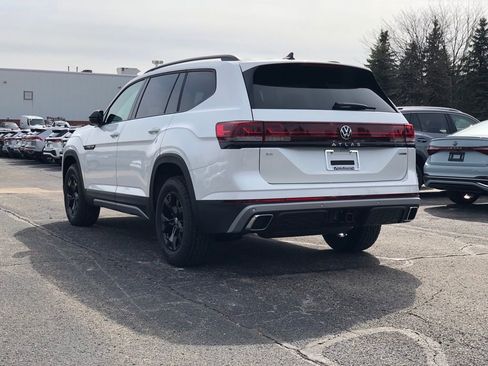 New 2026 Volkswagen Atlas Peak Edition AWD/4WD image 5