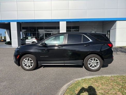 Certified 2023 Chevrolet Equinox LT image 3