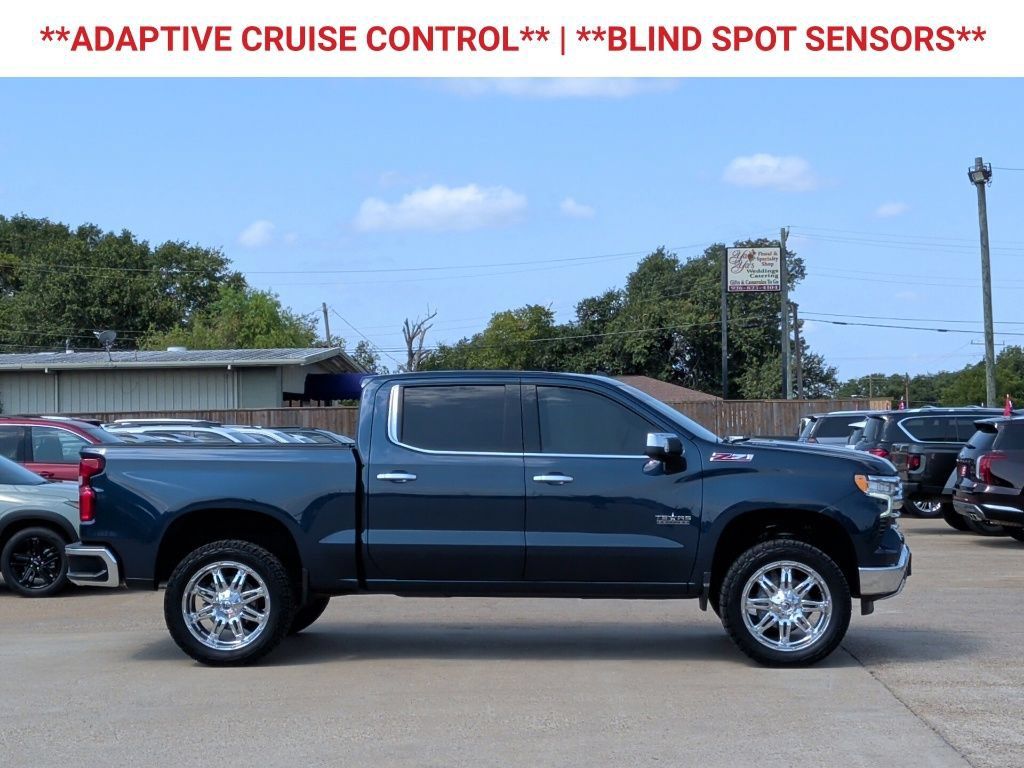 Used 2022 Chevrolet Silverado 1500 LTZ AWD/4WD image 10