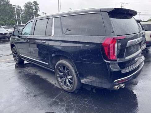 Used 2023 GMC Yukon XL Denali AWD/4WD image 6