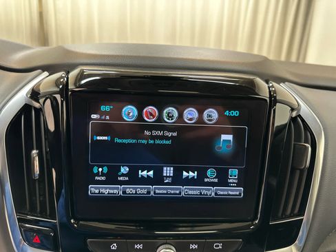 Used 2019 Chevrolet Traverse LT w/ LT Premium Package AWD/4WD image 20