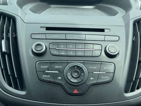 Used 2017 Ford Escape SE AWD/4WD image 22
