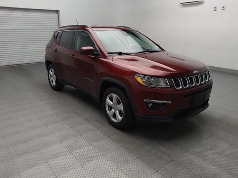 Used 2021 Jeep Compass Latitude FWD image 13