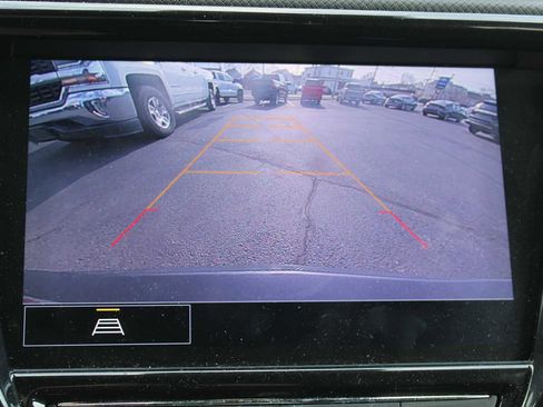 Used 2023 Chevrolet TrailBlazer RS w/ Sun and Liftgate Package image 16