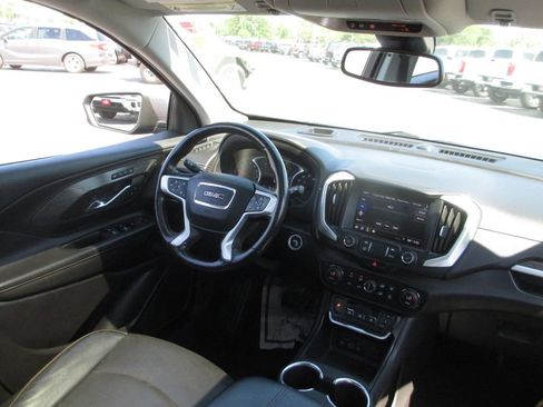 Used 2020 GMC Terrain SLT w/ Preferred Package AWD/4WD image 24