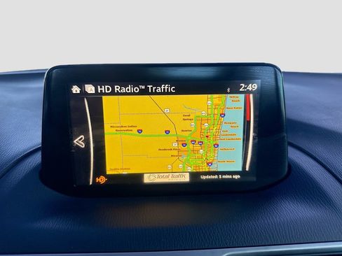 Used 2018 MAZDA MAZDA3 Touring FWD image 14