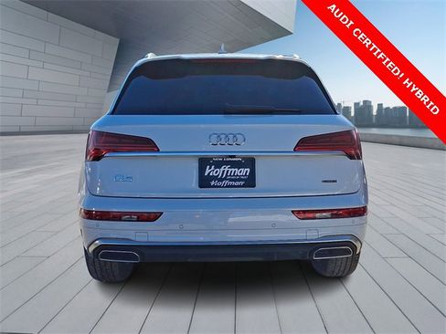 Certified 2024 Audi Q5 e Premium Plus image 5