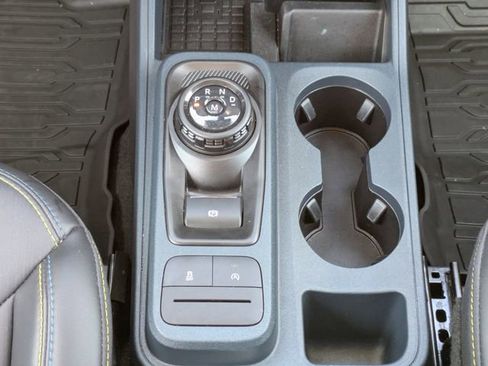 Certified 2025 Ford Maverick Lobo image 16