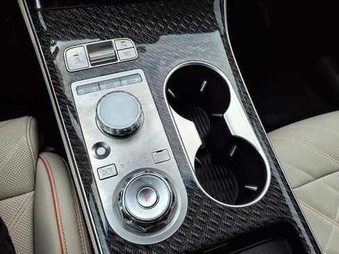 Certified 2026 Genesis GV70 3.5T Sport Prestige AWD/4WD image 25