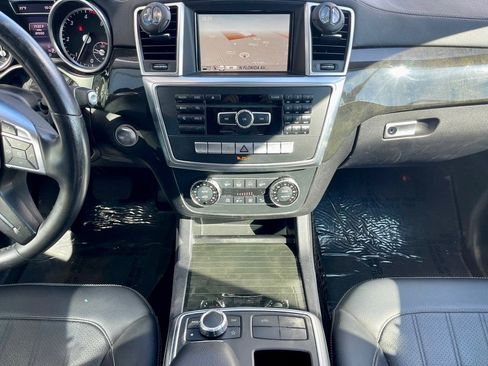 Used 2016 Mercedes-Benz GL 320 BlueTEC 4MATIC image 45