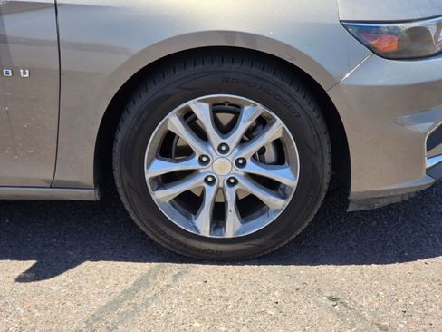 Used 2018 Chevrolet Malibu LT FWD image 10