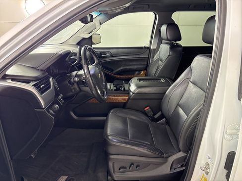 Used 2019 Chevrolet Suburban Premier w/ RST 6.2L Performance Edition image 26