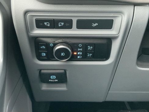 Used 2024 Ford F150 XLT w/ Equipment Group 302A MID image 33