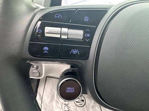 Used 2025 Hyundai Ioniq 6 SEL RWD image 11