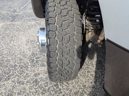 Used 2016 Ford F350 King Ranch w/ King Ranch w/Chrome Package image 28