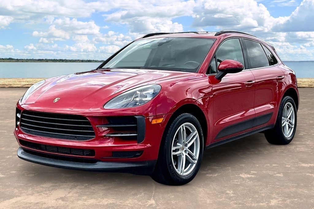 Used 2019 Porsche Macan w/ Premium Package Plus AWD/4WD image 1