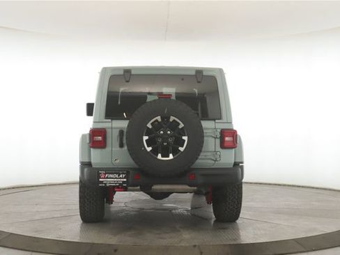 Used 2024 Jeep Wrangler Rubicon image 11
