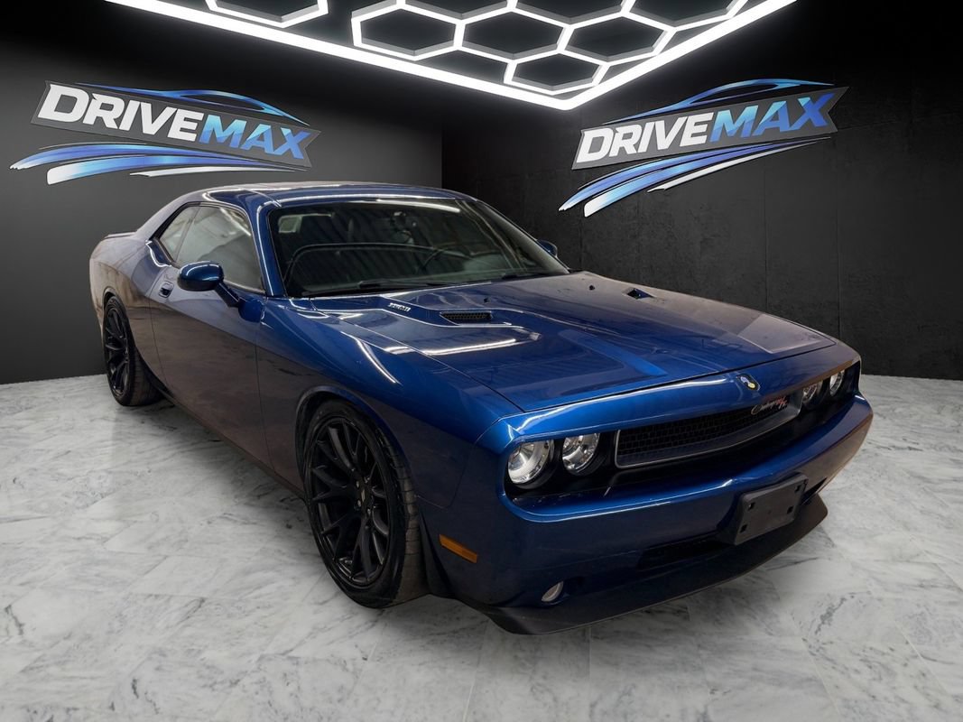 Used 2009 Dodge Challenger R/T RWD image 3