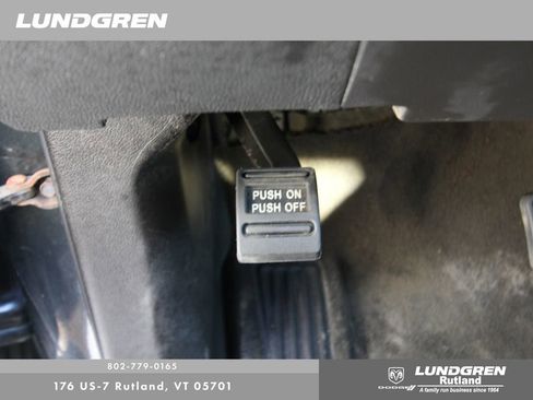 Used 2018 Chevrolet Silverado 2500 W/T w/ WT Convenience Package image 17