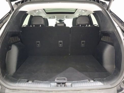 Used 2021 Ford Escape Titanium image 27