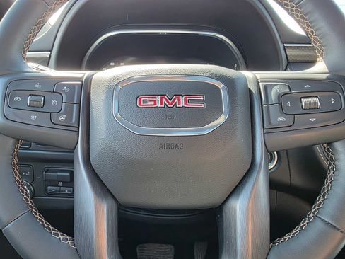 Used 2023 GMC Yukon AT4 w/ AT4 Premium Plus Package AWD/4WD image 25