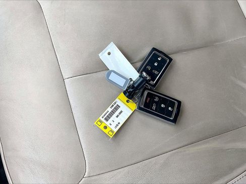 Certified 2022 Jeep Grand Cherokee Limited image 34