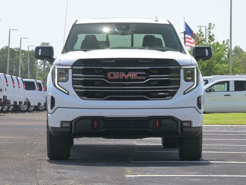 Used 2026 GMC Sierra 1500 AT4 w/ AT4 Premium Package AWD/4WD image 41