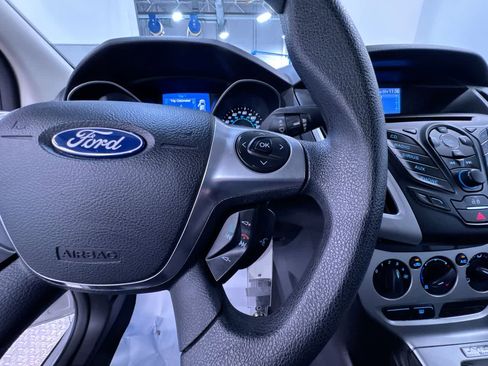 Used 2012 Ford Focus SE FWD image 21