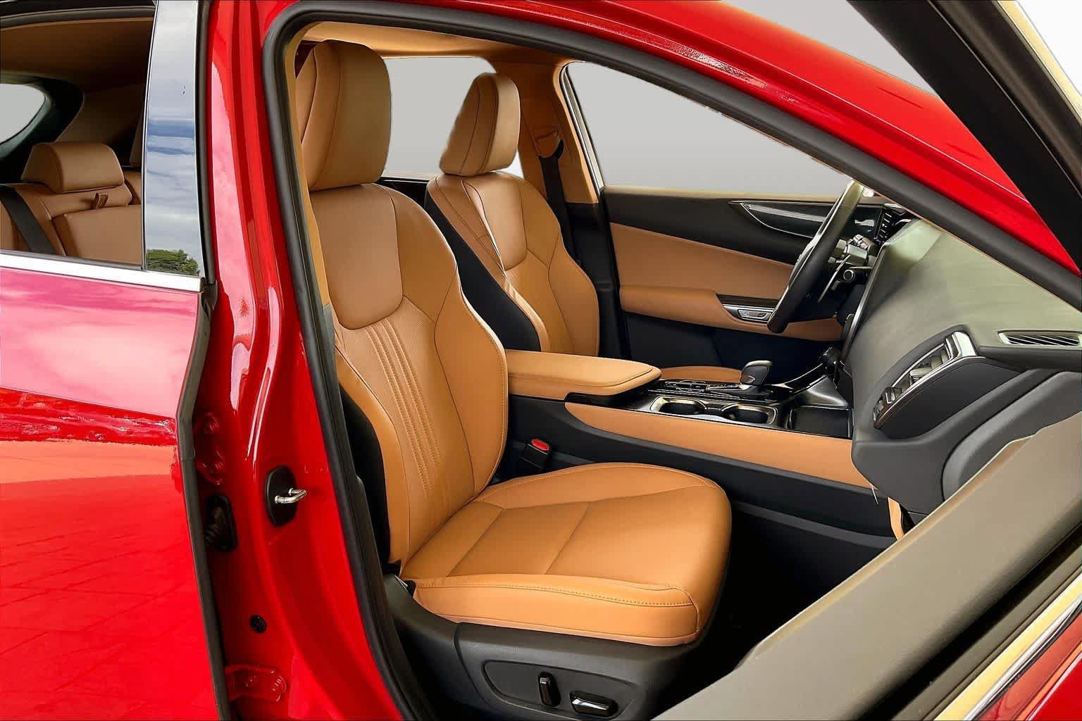 Used 2024 Lexus NX 250 FWD w/ Cold Area Package image 8