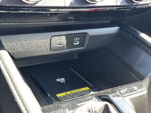 Used 2024 Honda Accord Touring image 28