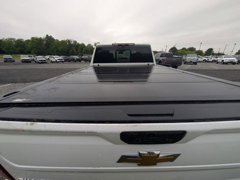 Used 2024 Chevrolet Silverado 2500 LTZ w/ LTZ Plus Package AWD/4WD image 6