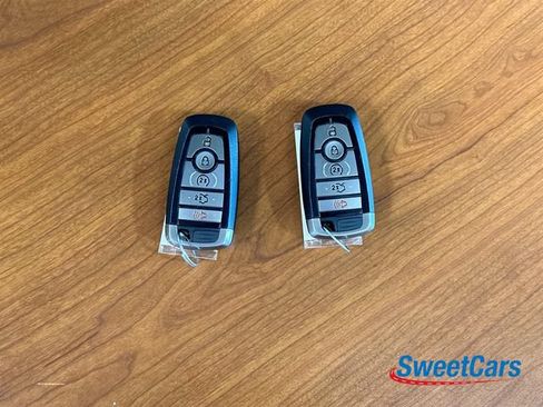 Used 2020 Ford Mustang Shelby GT500 w/ Technology Package RWD image 49