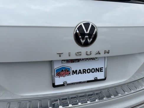 Used 2022 Volkswagen Tiguan SEL R-Line AWD/4WD image 25