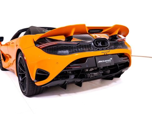 New 2027 McLaren 750S Spider RWD image 13