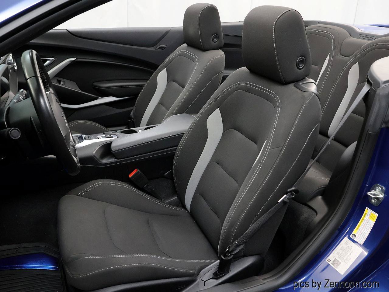 Used 2020 Chevrolet Camaro LT w/ RS Package RWD image 14