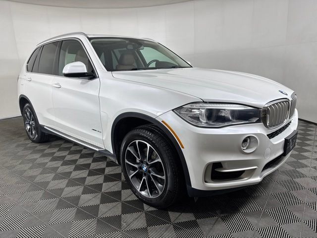 Used 2014 BMW X5 xDrive35i AWD/4WD image 1