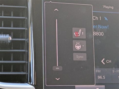 Certified 2024 Chrysler Pacifica Touring-L image 23