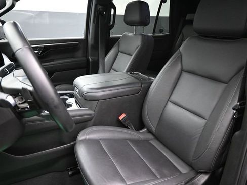 Used 2025 Chevrolet Tahoe Z71 AWD/4WD image 10