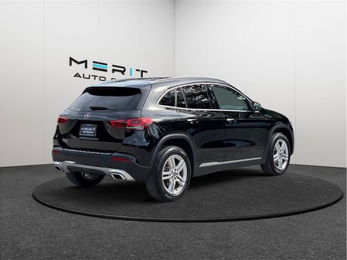 Used 2022 Mercedes-Benz GLA 250 image 9
