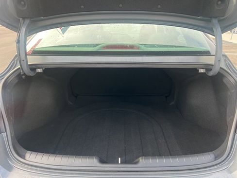 Used 2024 Hyundai Elantra SEL image 14