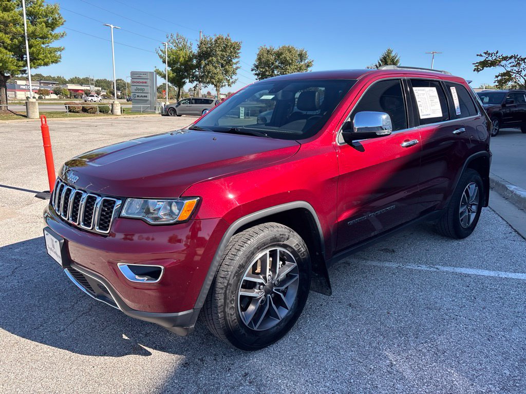 Used 2021 Jeep Grand Cherokee Limited w/ Luxury Group II AWD/4WD image 4