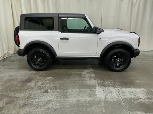 Used 2024 Ford Bronco Black Diamond AWD/4WD image 3