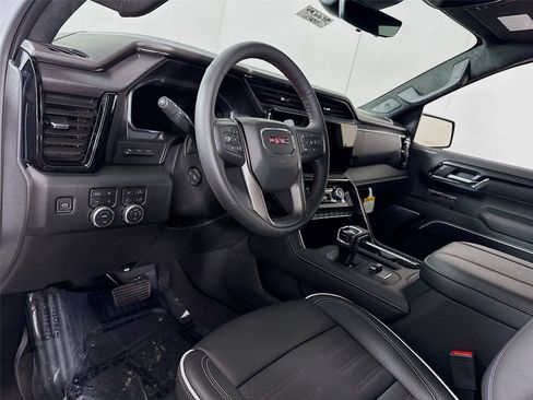 New 2026 GMC Sierra 1500 AT4X AWD/4WD image 3
