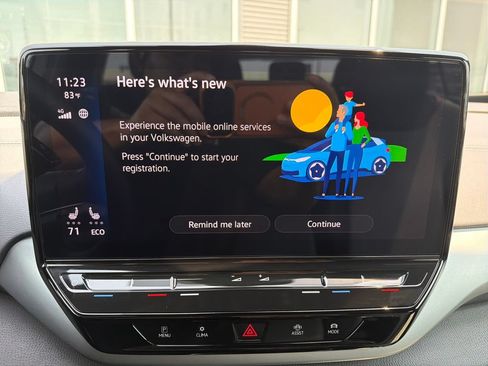 Certified 2023 Volkswagen ID.4 Pro AWD/4WD image 19