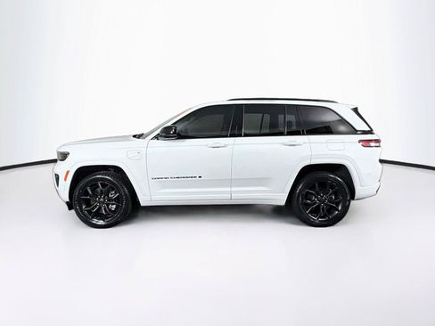 Used 2023 Jeep Grand Cherokee 30th Anniversary AWD/4WD image 8