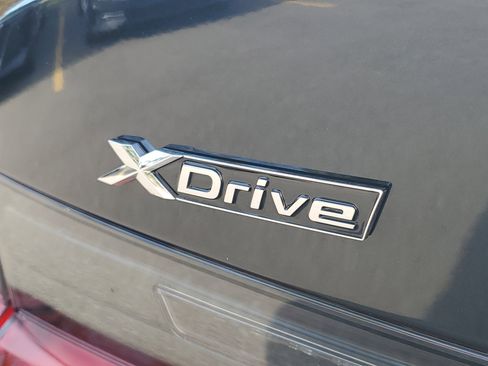 New 2026 BMW 330i xDrive Sedan w/ Convenience Package AWD/4WD image 29