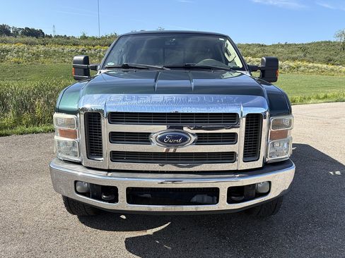 Used 2008 Ford F250 Lariat AWD/4WD image 6